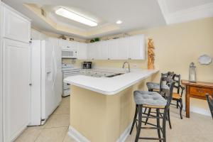 St. Simons Grand #315