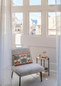 Spacious and modern 1 bedroom apartment LDEM1-3