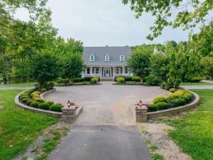 Retreat Estate in Apex NC