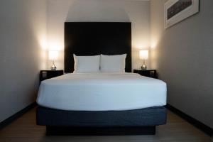 Deluxe Queen Room room in Solita Soho Hotel