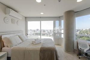 Fully equipped apt close to Paseo La Galeria