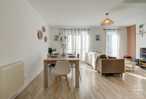 Appartements Le St Come - 4V - 2 chambre - Proche Tours Centre : photos des chambres