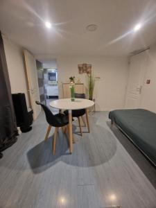 Sejours chez l'habitant Chambre chez l habitant petit dejeuner compris : photos des chambres