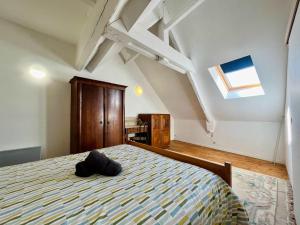 Appartements The Duplex des Flots In the heart of Grandcamp just steps from the beach : photos des chambres