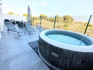 Maisons de vacances Evasion a la Villa Serenite, nature et confort : Maison 3 Chambres