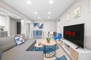 Elegant Living in a 1-Bedroom Suite