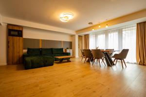 Mountain Serenity and Charming Old Town Nearby by MM Host