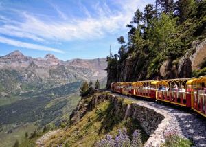 Appartements Charmant T2 avec Loggia vue montagne : photos des chambres