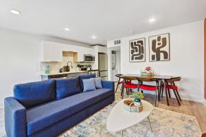 Trendy 1st Floor 1B1B near Dtown Dallas with free Parking