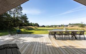 4 Bedroom Stunning Home In Sæby