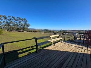 Centinela del Mar cuenta con amplias cabañas en Matanzas TV WiFI Parking gratis Asadera Vista Panorámica Parcela Familiar Privada