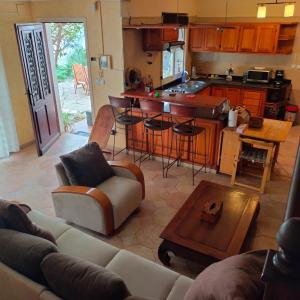 maison au fond du jardin