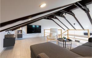 Gorgeous Home In Slunj With Wifi