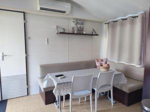 Camping DEL MAR Mobil-home 3 ch dont suite parentale ARGELES sur MER