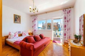Three-Bedroom Apartment in Crikvenica I