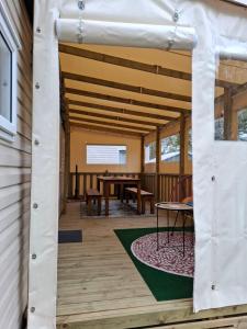 Campings Mobilhome kerou 1 : photos des chambres