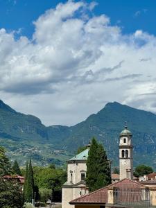 1Dest - The Roman Spot