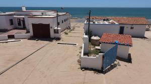 Casa de la Suerte wifi Las Conchas Right behind the beach