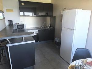 Appartements LeRelaisdOdile - Ideal PRO & Couple - Studio Cosy - Proche Metro - Parking Gratuit - Mons-en-Baroeul - - WIFI HD - Smart TV - Entree Autonome : photos des chambres