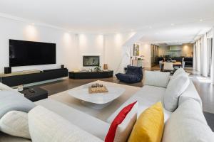 Appartements Luxurious Duplex, Spacious, Garden, Parking : photos des chambres