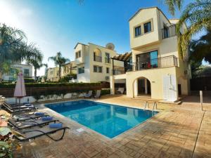 Villa Protaras Paralia, Spacious 4Bdr Central Protaras Villa, Close To Fig Tree Bay Beach - 3hvězdičkové hotely ve městě Protaras