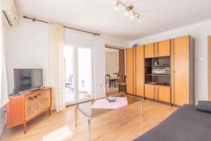 Apartment in Crikvenica 5462