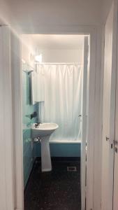 EDIFICIO FRENTE AL MAR! FG departamentos, Av Patricio Peralta Ramos 4283 piso 2 i