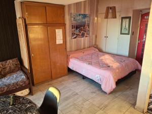 Monoambiente cuádruple con vista al mar