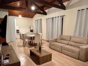 Rancho Sunset Sebollas