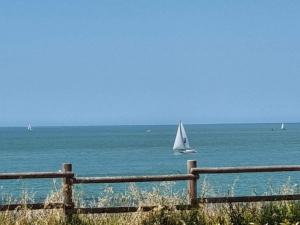 Maisons de vacances Mansion in Aquitaine with Private Pool : photos des chambres