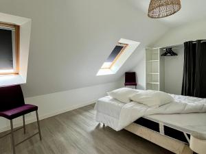 Maisons de vacances Maison Moderne Proche Plage et Bourg a Groix - FR-1-813-29 : photos des chambres