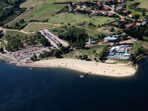Maisons de vacances Gite familial avec dortoir, proche parc a St-Andre-d-Apchon - FR-1-496-365 : photos des chambres