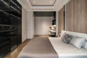 PATEK PHILLIPPE Housing-Trang Tien Plaza-2 mins to Hoan Kiem Lake