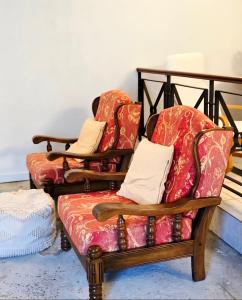 Affordable & cosy, close to train station, CBD & Airport