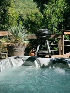 Maisons de vacances LA PAUSE - 3 villas avec Jacuzzi privatif a chisa : photos des chambres