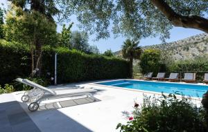 Nice Home In Srinjine