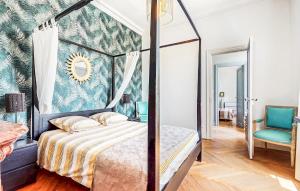 Maisons de vacances Awesome Home In Capendu : photos des chambres