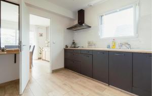 Stunning Home In Esquay-Notre-Dame