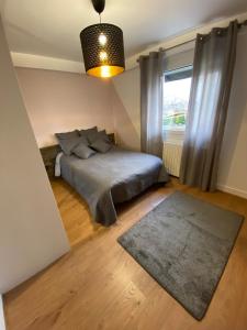 appartement tout confort dans villa avec piscine