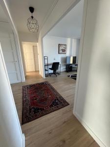 appartement tout confort dans villa avec piscine