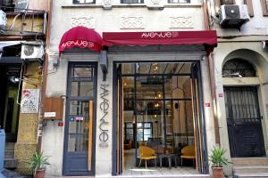 Taksim Avenue - Hotel, Istanbul