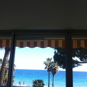 Appartements Cannes Terrace Beach Front & Sea view : photos des chambres