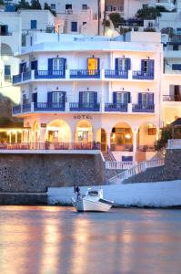 Paradissos Hotel Astypalaia Greece