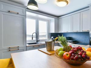 RE with pool and spa Comfortable holiday residence