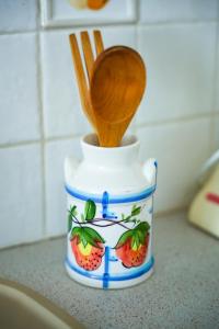 Cozy Seaside Apartment Near Rodies Beach Chalkida Escape