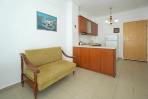 Cozy Seaside Apartment Near Rodies Beach Chalkida Escape