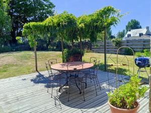 Maisons de vacances Maison charmante avec jardin et barbecue a Penmarch : photos des chambres
