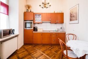 Old City Old Style Studio