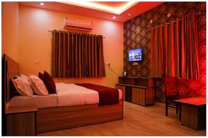 Hotel The Udaipur Luxurious Villa Udaipur With Swimming Facility