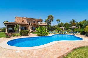 Short, espectacular villa en el paraíso